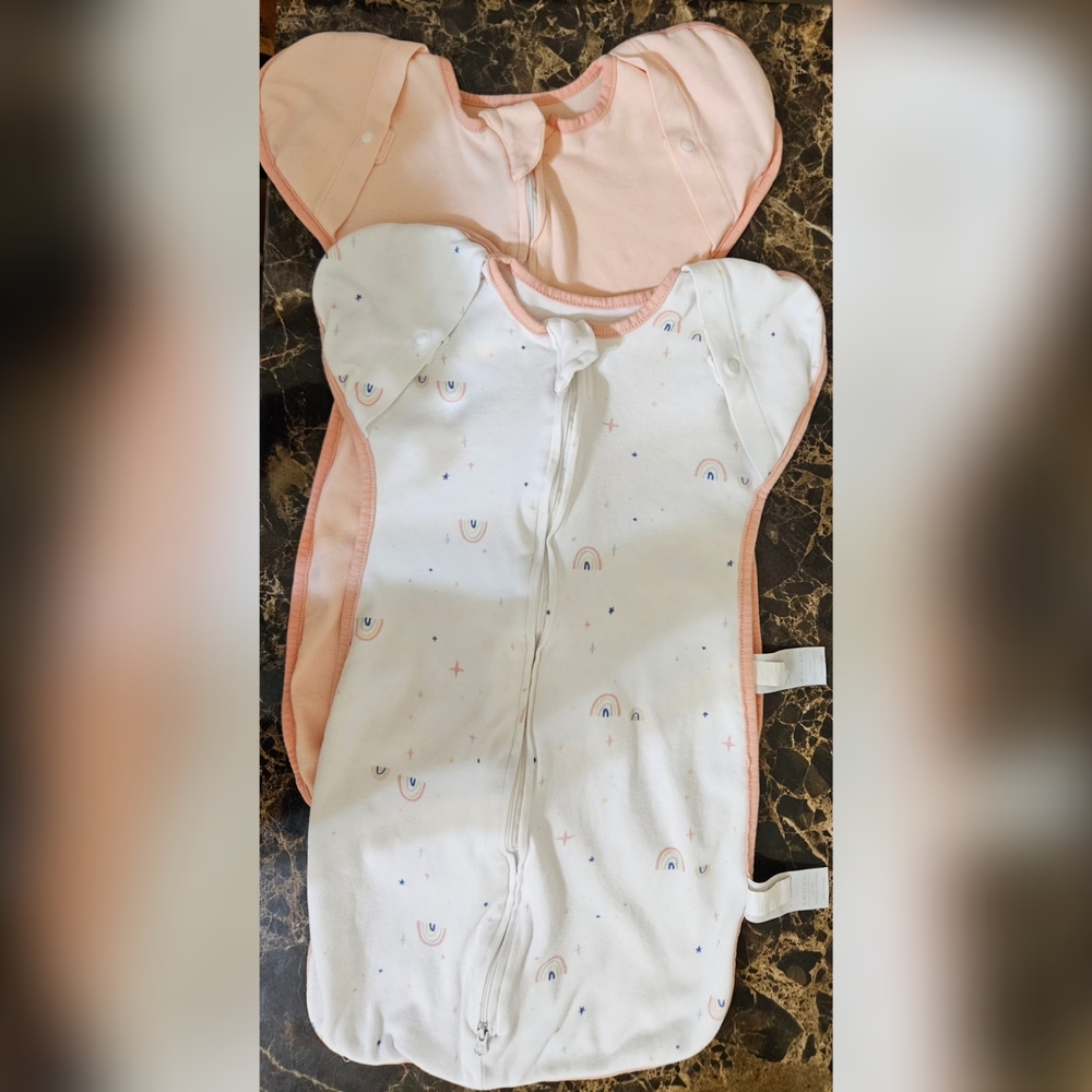 Baby Swaddle Set in Pink and White 0-6months